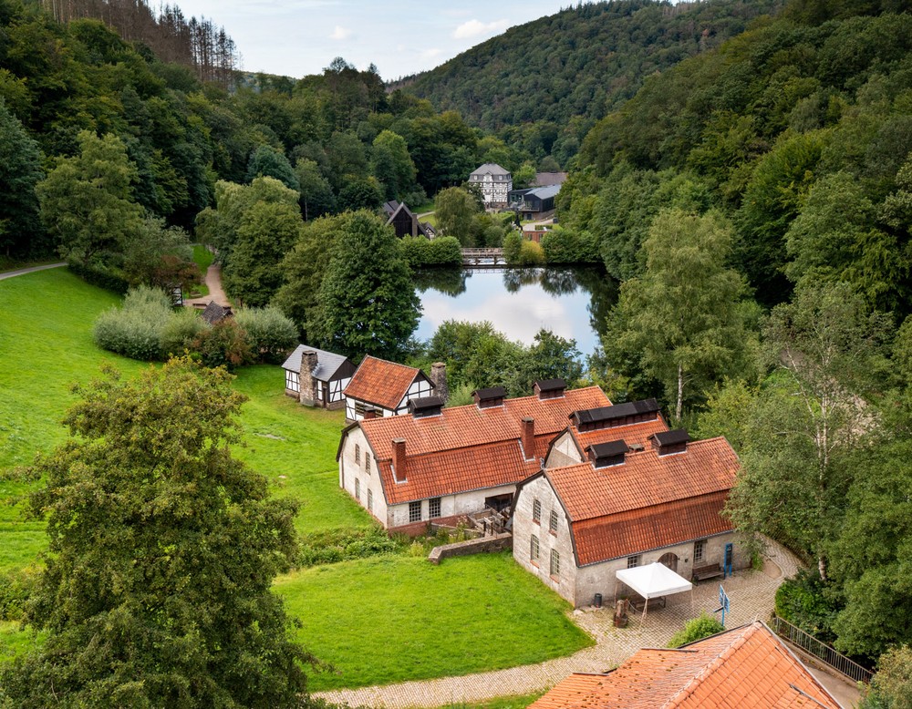 Blick auf den Sensenhammer im LWL-Freilichtmuseum Hagen
Bildnachweis: LWL-Freilichtmuseum Hagen, Foto: Torsten Silz